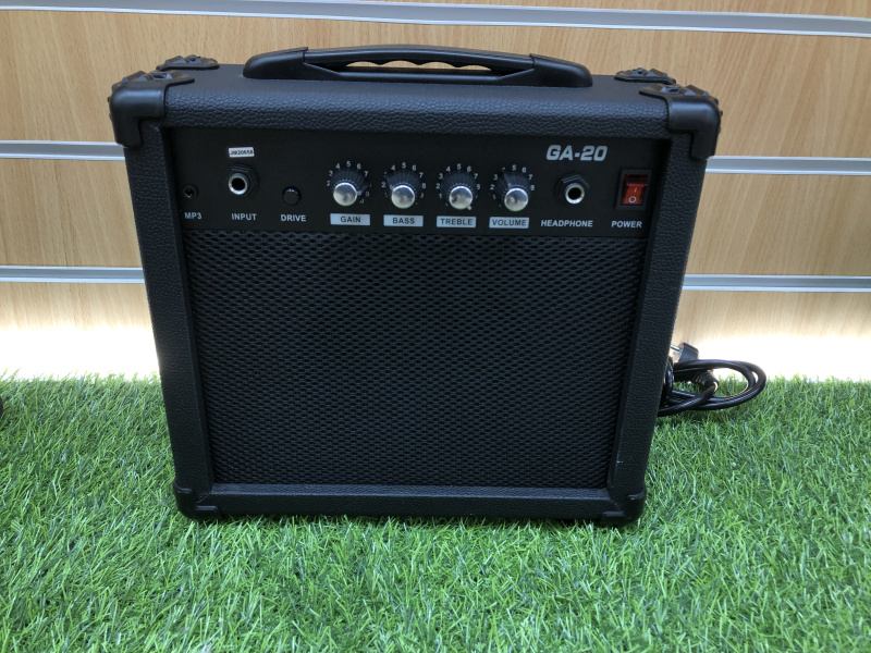 Комбоусилитель для гитары Rockstar GA-20