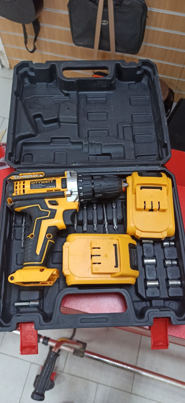 Шуруповерт Citywall  18