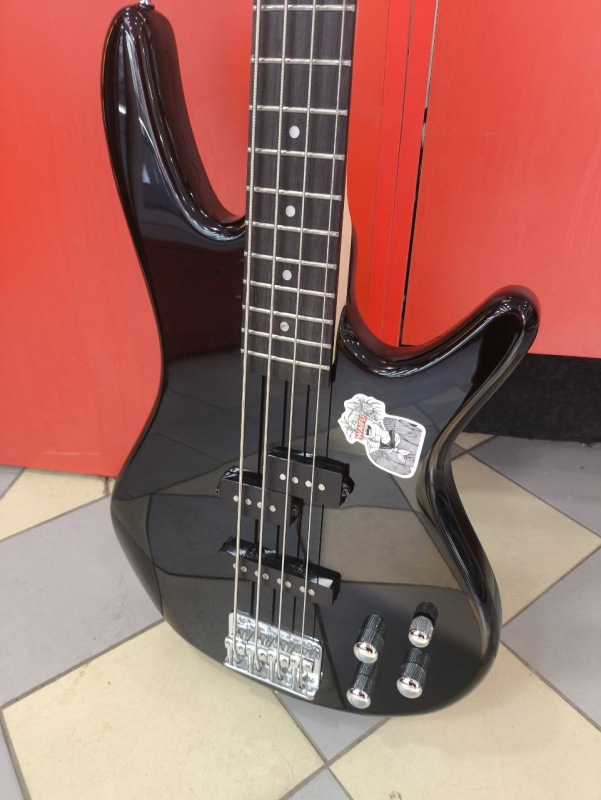 Бас гитара Ibanez GSR200 BK