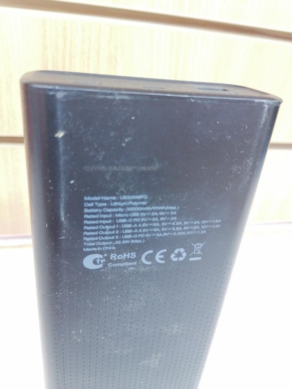 Универсальное Зарядное Устройство (УЗУ) Energizer 30000 mah